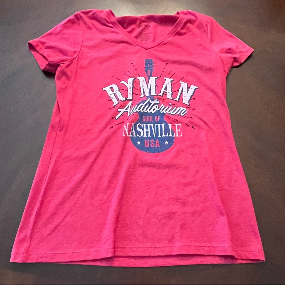 Ryman Auditorium women’s T-shirt NWT